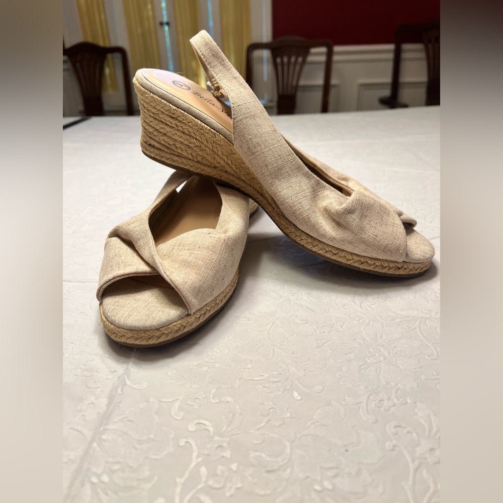 Stylish Beige Wedge Sandals